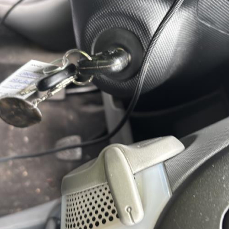 Bras essuie glace avant PEUGEOT 107 Photo n°19