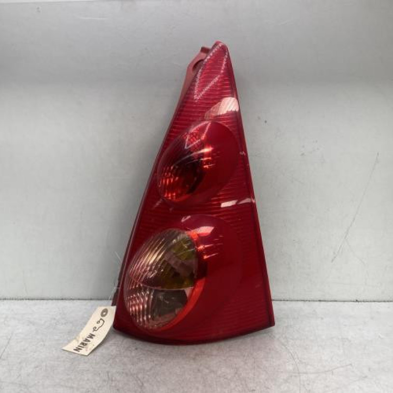 Feu arriere principal droit (feux) PEUGEOT 107 Photo n°1