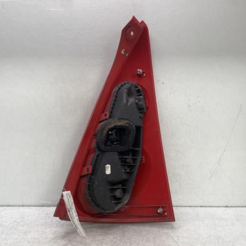 Feu arriere principal gauche (feux) PEUGEOT 107 Photo n°2