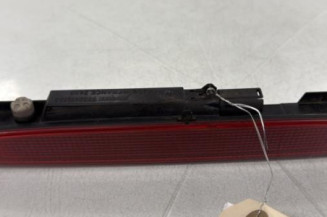 Feu arriere stop central RENAULT CLIO 2