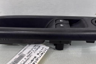 Interrupteur de leve vitre avant gauche RENAULT CLIO 2