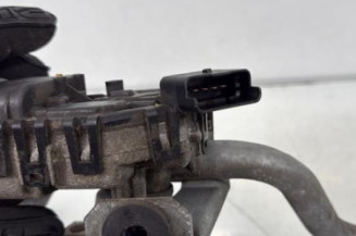 Moteur essuie glace avant RENAULT CLIO 2