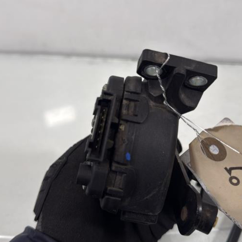 Pedale d'accelerateur RENAULT CLIO 2 Photo n°4