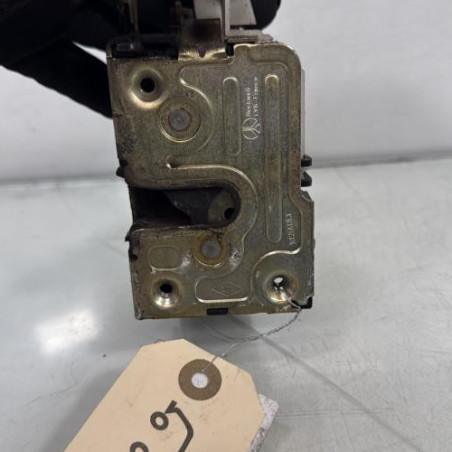 Serrure arriere droit RENAULT CLIO 2