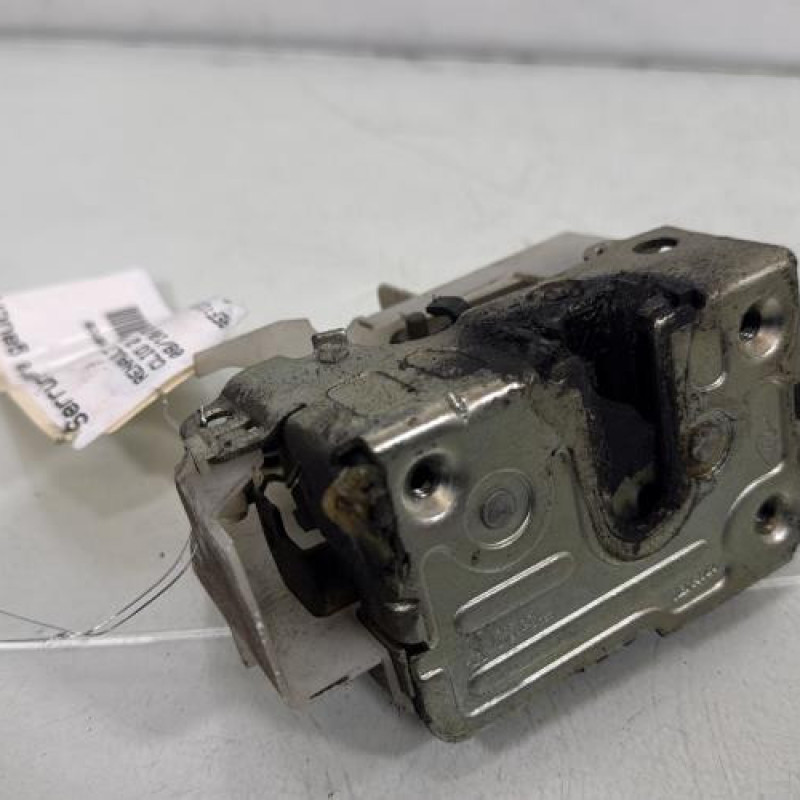 Serrure arriere gauche RENAULT CLIO 2 Photo n°4