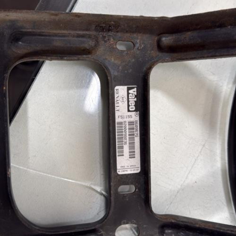 Moto ventilateur radiateur RENAULT CLIO 2 Photo n°4