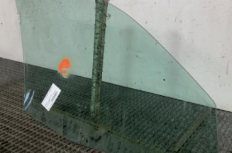 Vitre avant gauche RENAULT CLIO 2