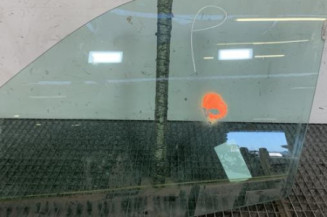 Vitre avant gauche RENAULT CLIO 2