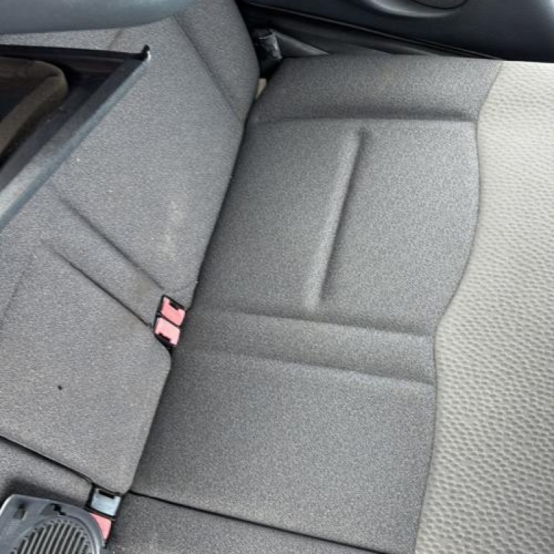 Vitre avant gauche RENAULT CLIO 2 Photo n°16