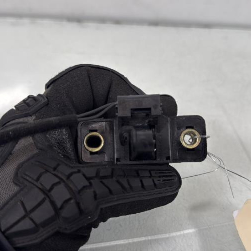 Serrure de coffre RENAULT CLIO 2 Photo n°3