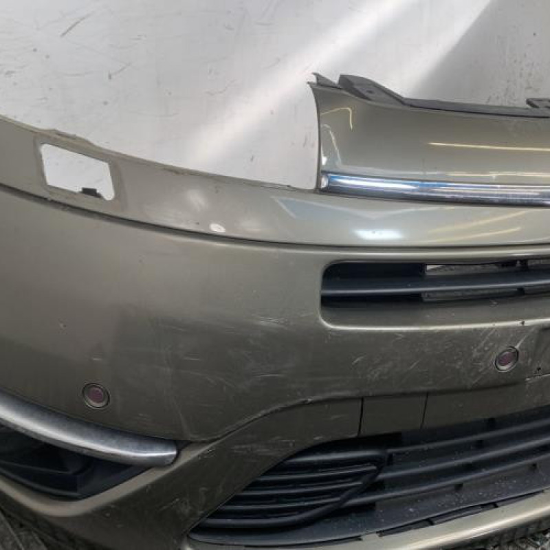 Pare choc avant CITROEN C4 GRAND PICASSO 1 Photo n°4