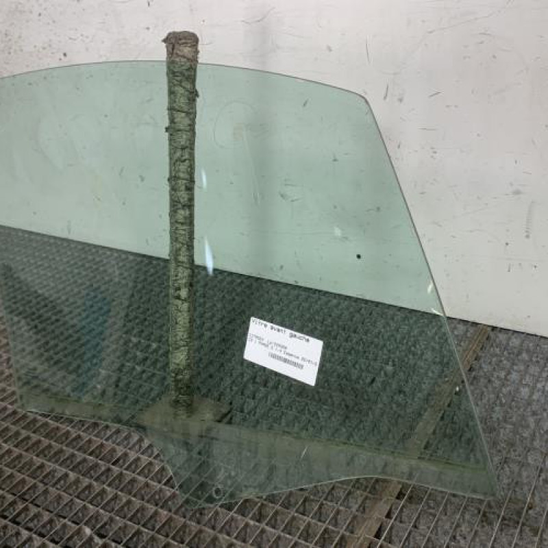 Vitre avant gauche CITROEN C3 1 Photo n°3