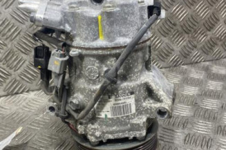 Compresseur clim RENAULT CLIO 4 Photo n°1