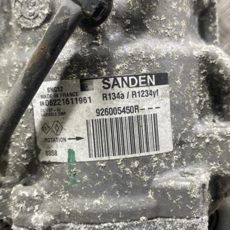 Compresseur clim RENAULT CLIO 4 Photo n°2