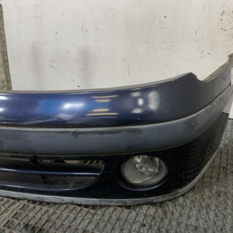 Pare choc avant RENAULT MEGANE 1 Photo n°2