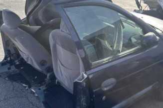 Pare choc avant RENAULT MEGANE 1