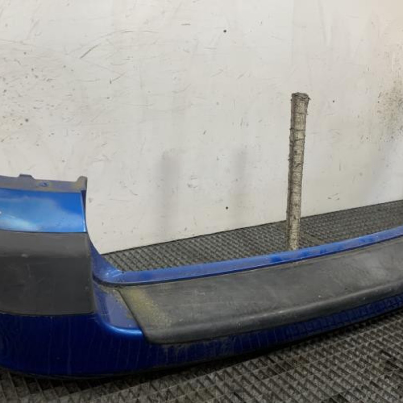 Pare choc arriere PEUGEOT 307 Photo n°2