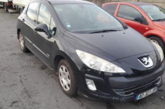 Pare choc arriere PEUGEOT 308 1