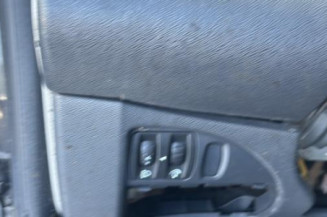 Serrure avant gauche RENAULT TWINGO 2