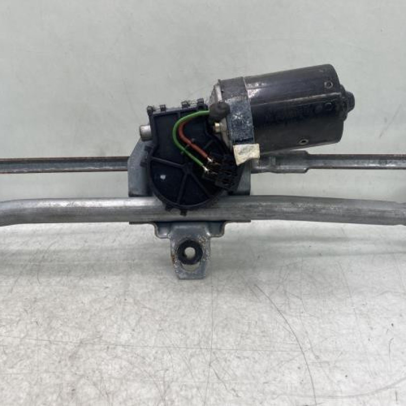 Moteur essuie glace avant VOLKSWAGEN GOLF 4 Photo n°6