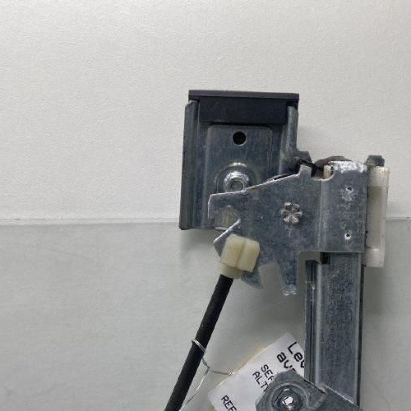 Leve vitre electrique avant gauche SEAT ALTEA Photo n°3