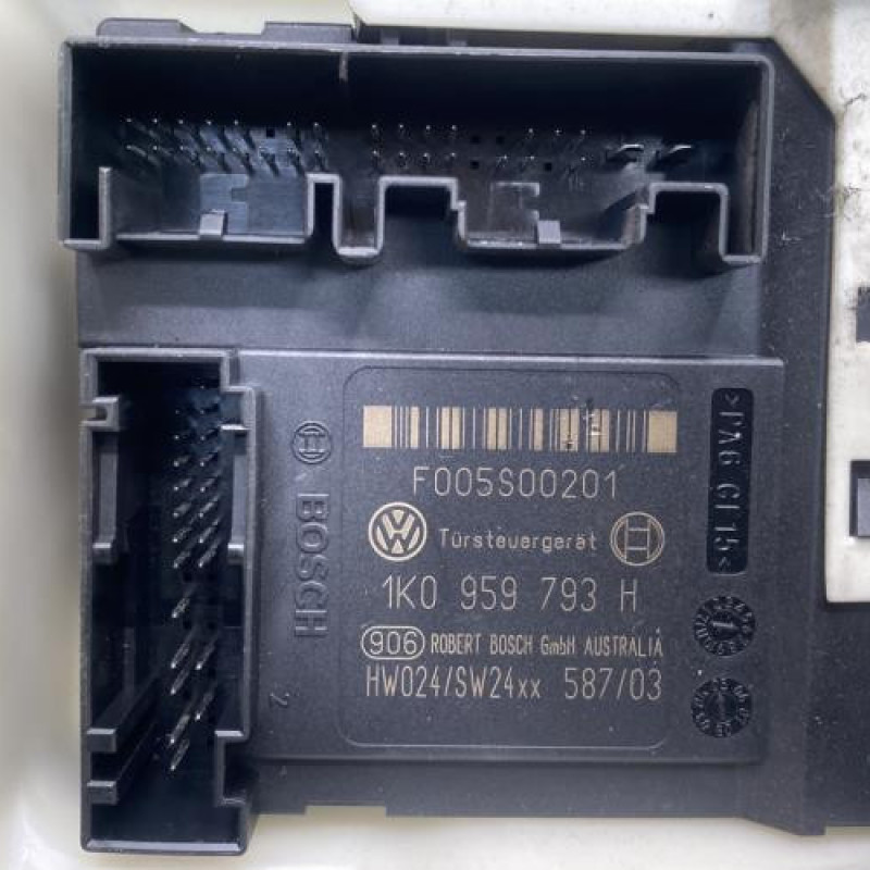 Leve vitre electrique avant gauche SEAT ALTEA Photo n°5