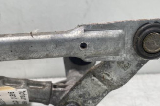 Moteur essuie glace avant droit SEAT ALTEA