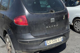 Moteur essuie glace avant droit SEAT ALTEA