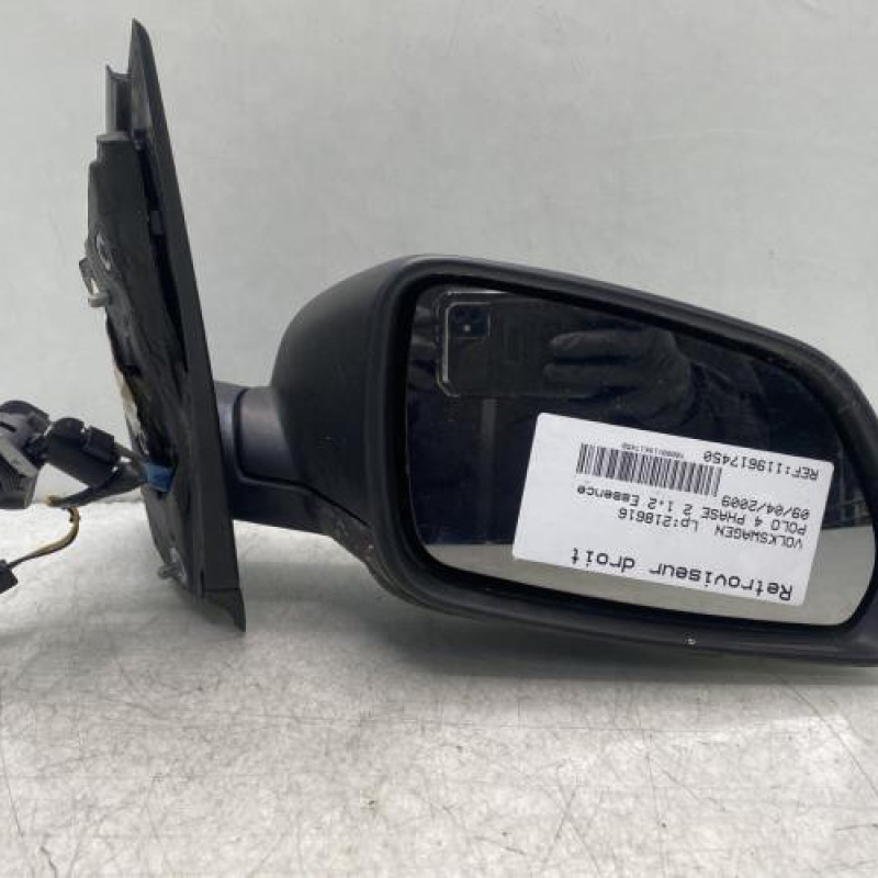 Retroviseur droit VOLKSWAGEN POLO 4 Photo n°1