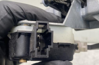 Bouton de coffre VOLKSWAGEN POLO 4