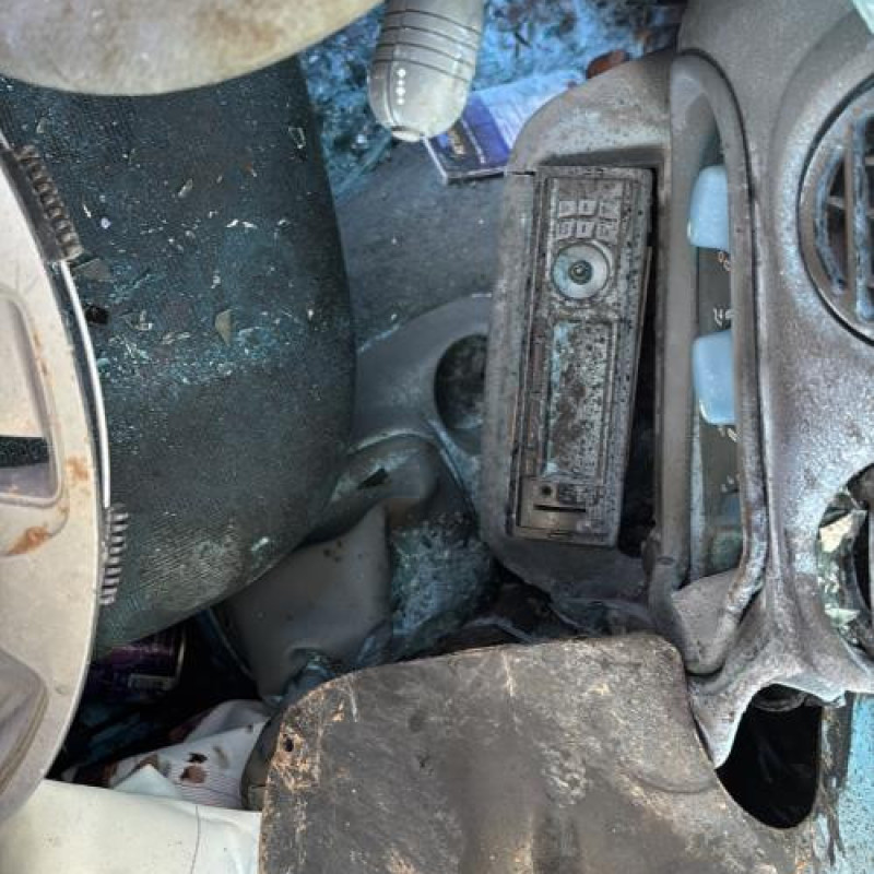 Pare choc arriere RENAULT TWINGO 1 Photo n°13