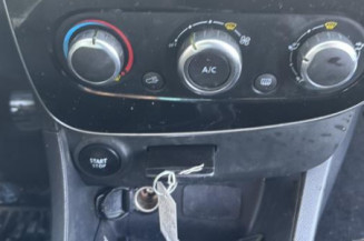 Pare choc arriere RENAULT CLIO 4