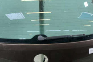 Malle/Hayon arriere VOLKSWAGEN POLO 5