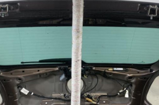 Malle/Hayon arriere VOLKSWAGEN POLO 5