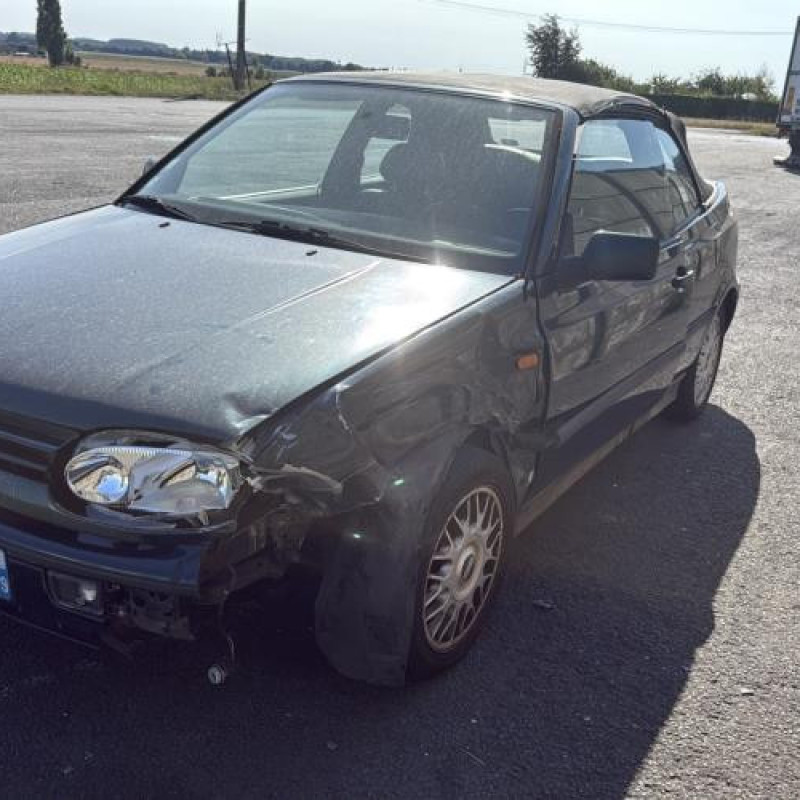 Feu arriere principal gauche (feux) VOLKSWAGEN GOLF 3 Photo n°4