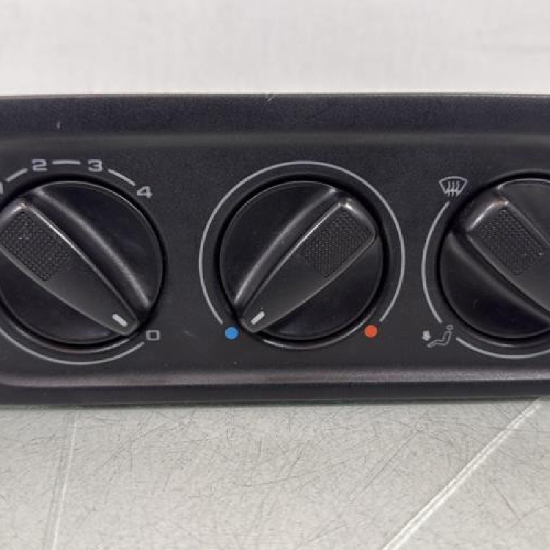 Commande chauffage VOLKSWAGEN GOLF 3 Photo n°1