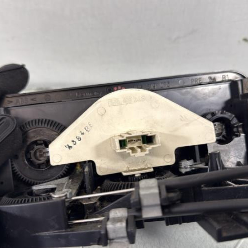Commande chauffage VOLKSWAGEN GOLF 3 Photo n°3