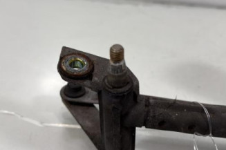 Moteur essuie glace avant VOLKSWAGEN GOLF 3