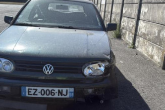 Moteur essuie glace avant VOLKSWAGEN GOLF 3