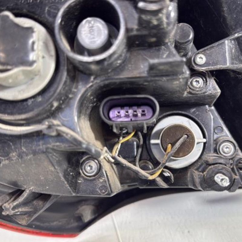 Feu arriere principal droit (feux) OPEL ASTRA J Photo n°5