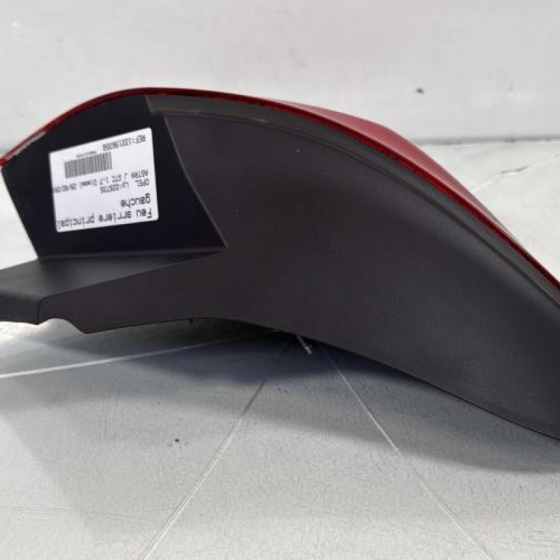 Feu arriere principal gauche (feux) OPEL ASTRA J Photo n°4