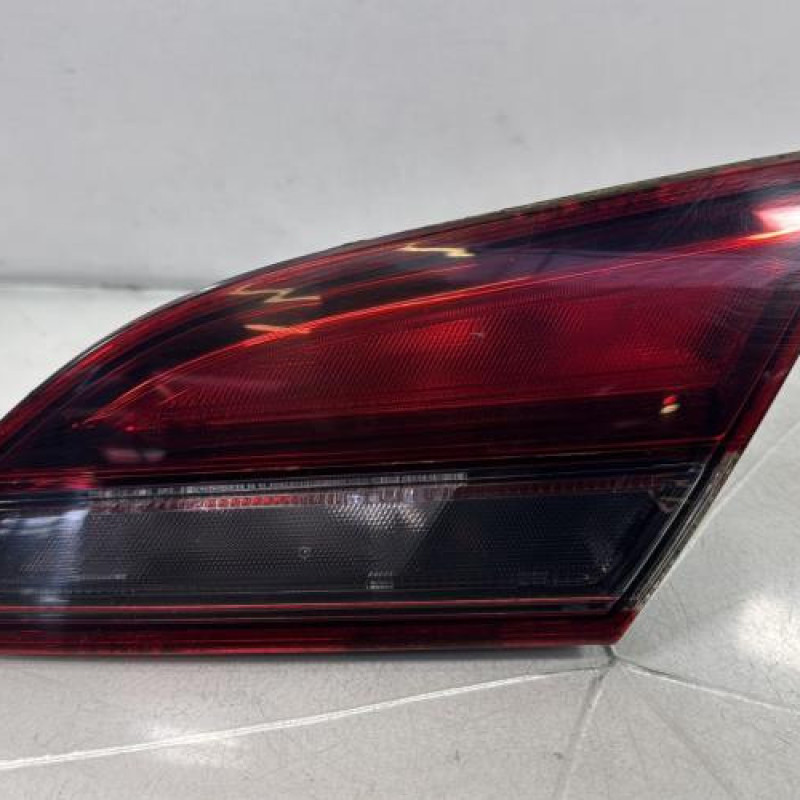 Feu arriere secondaire droit (feux) OPEL ASTRA J Photo n°1