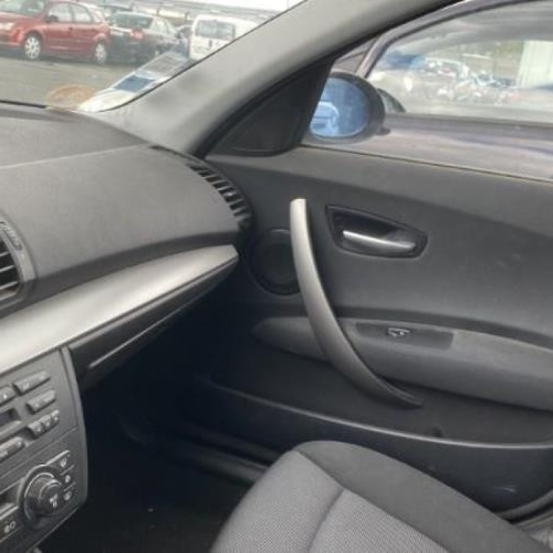 Feu arriere principal droit (feux) BMW SERIE 1 E87 Photo n°17