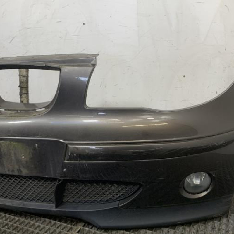 Pare choc avant BMW SERIE 1 E87 Photo n°2