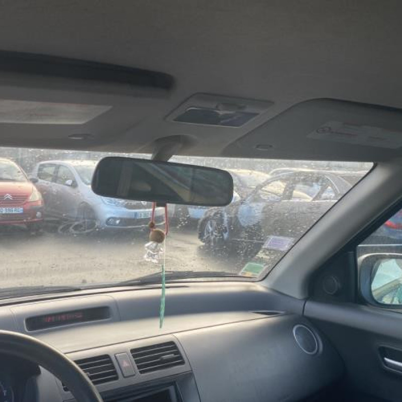 Poignee porte arriere droit SUZUKI SWIFT 3 Photo n°17