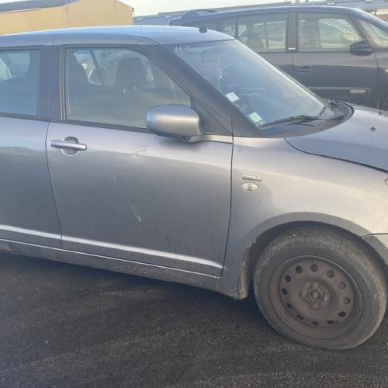 Retroviseur droit SUZUKI SWIFT 3 Photo n°14