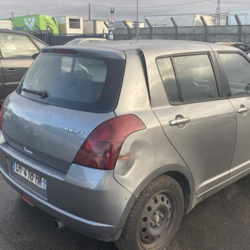 Trappe d'essence SUZUKI SWIFT 3 Photo n°6