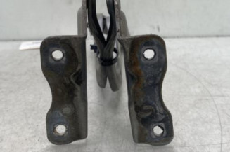 Charniere de capot SUZUKI SWIFT 3