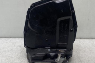 Serrure arriere droit SUZUKI SWIFT 3 Photo n°1