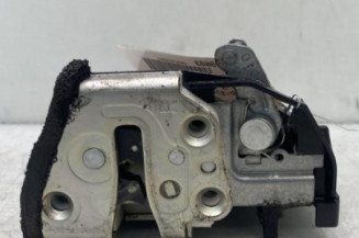 Serrure arriere droit SUZUKI SWIFT 3